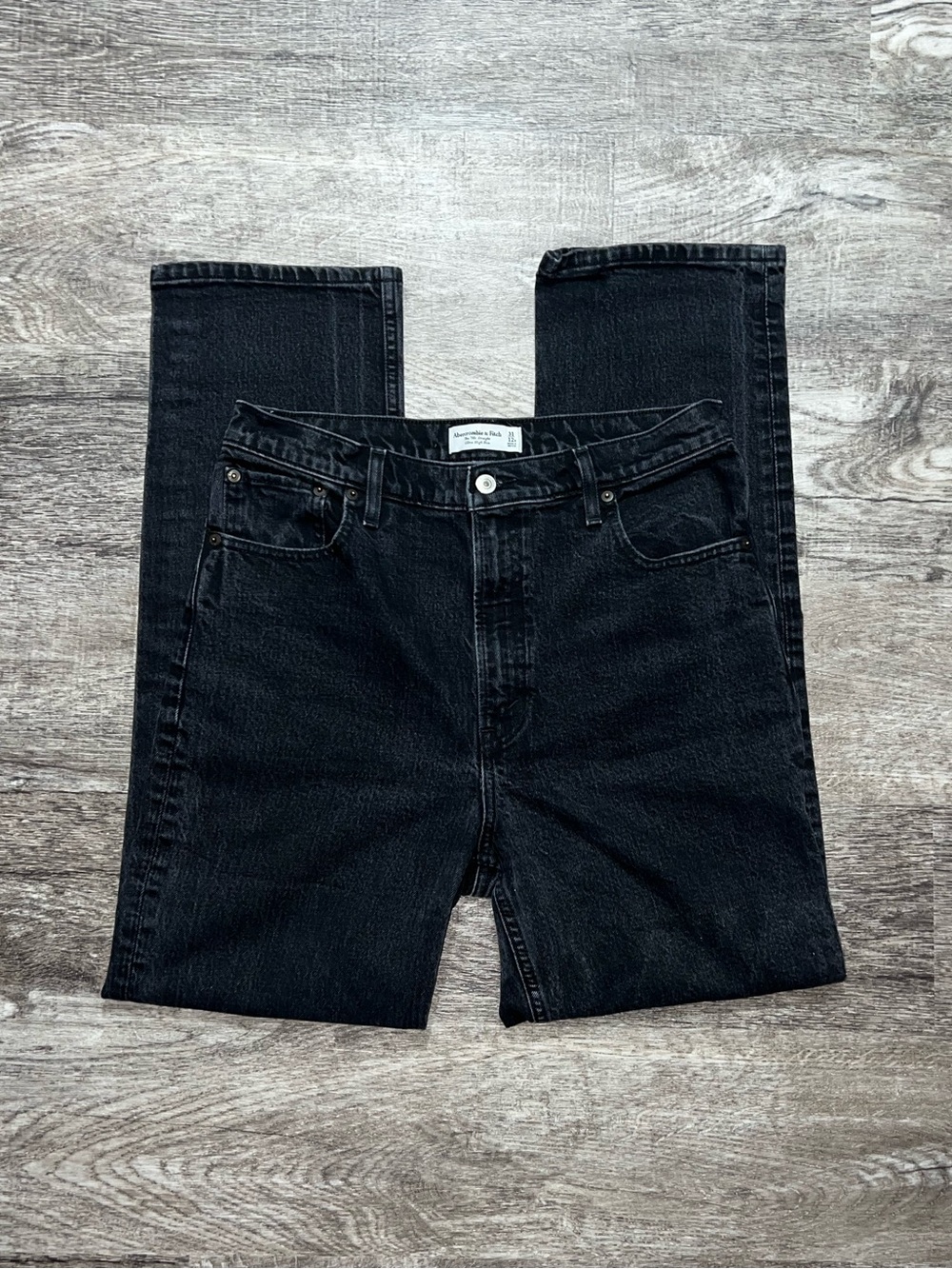 Abercrombie & Fitch Black The 90’s Straight Ultra High Rise Jeans Womens Size 31